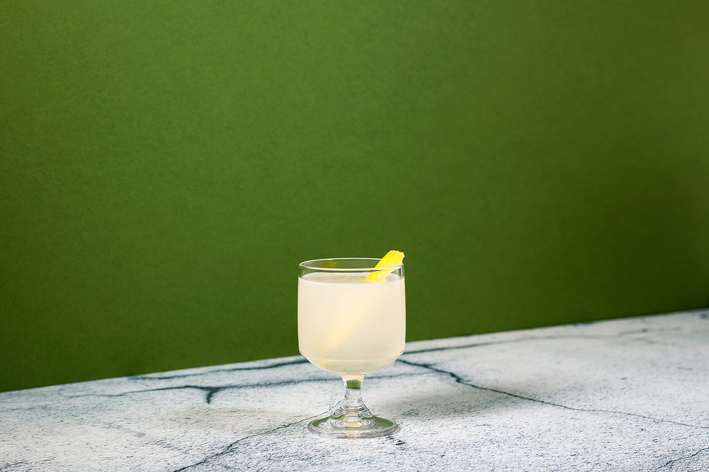 Whisky and gin cocktails