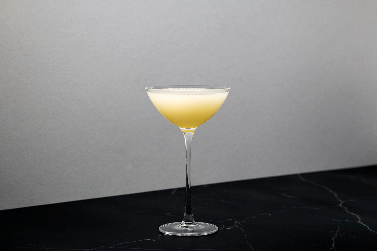 Whisky and gin cocktails