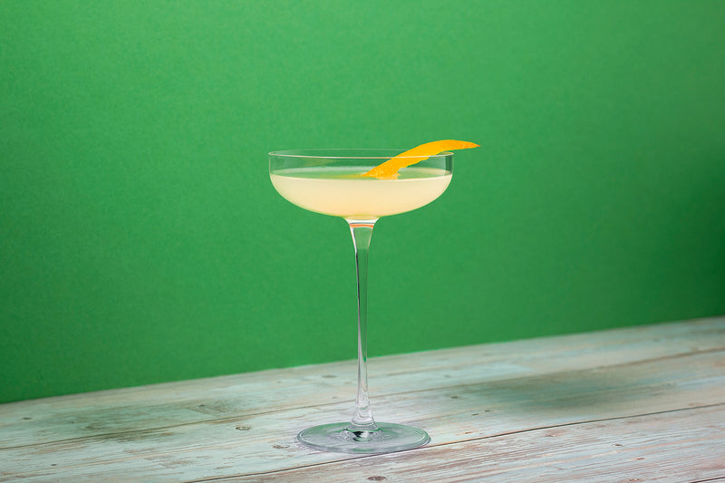Whisky and gin cocktails
