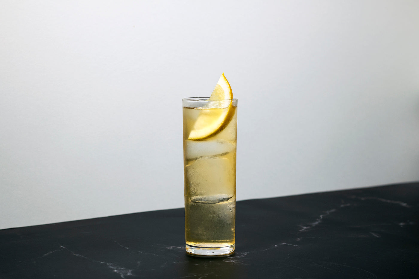 Whisky and gin cocktails